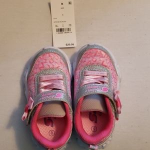NWT- Size 6 Light Up Scecher Shoes